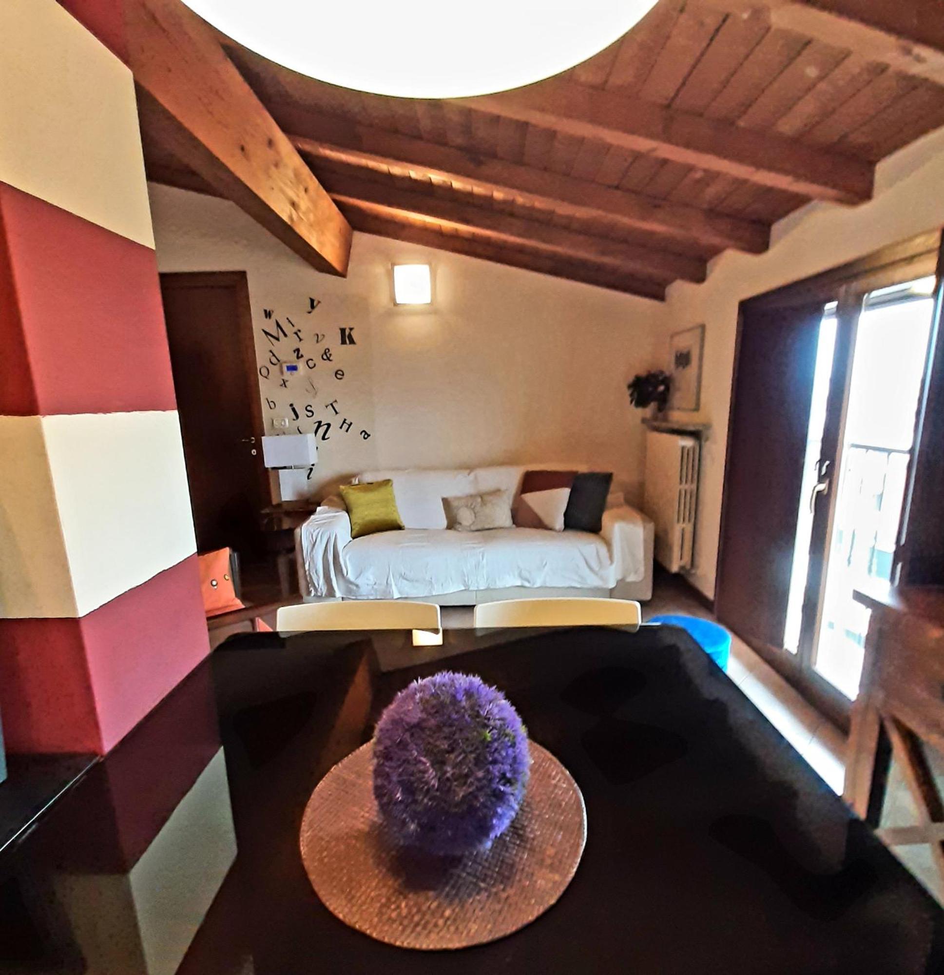 Nuovo Interno Nuova Atmosfera Stazione Beato Matteo Apartment Vigevano Exterior photo